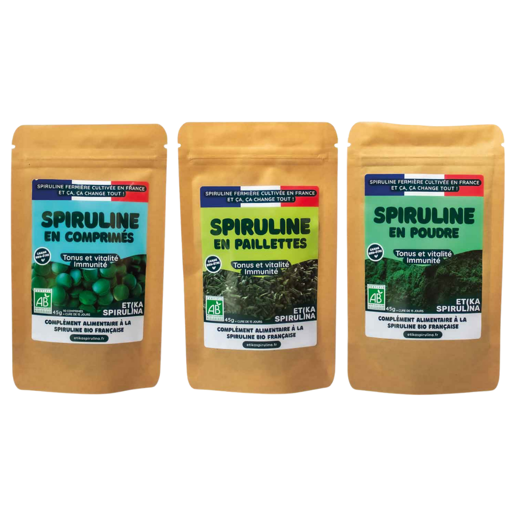Photo du trio Etika Spirulina : sachets de 45g en comprimés, paillettes et poudre, spiruline bio française